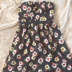 American eagle floral strapless dress size 4